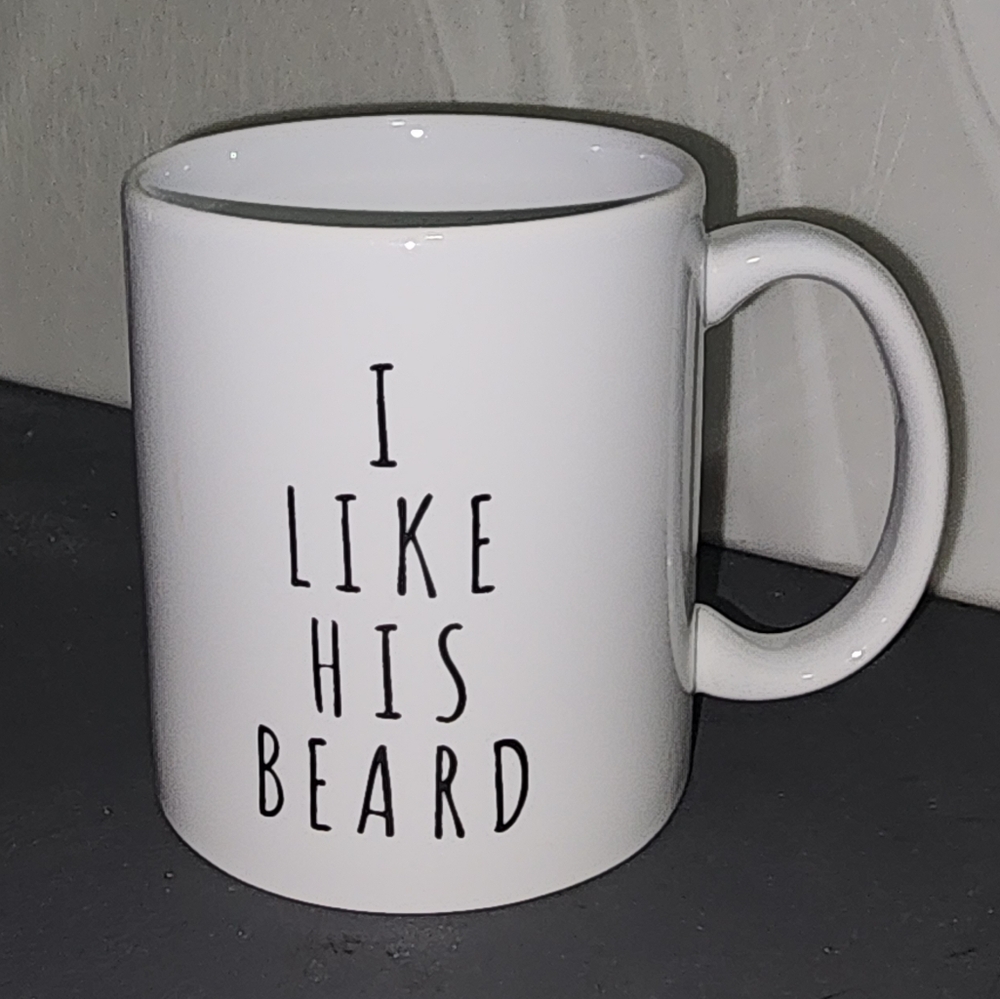 Black and White Ceramic Dining Mug with Minimalist Design - Picture 1 of 1